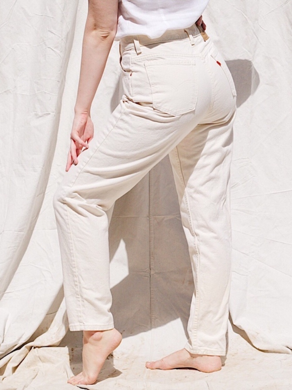 VTG LEVI’S Orange Tab 912 Tapered Leg Cream Rigid Denim Mom Jeans